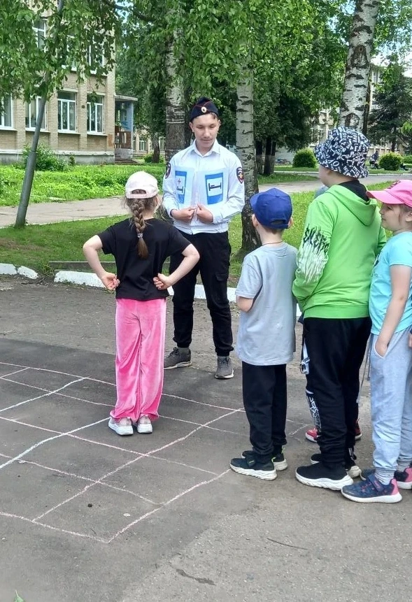 👧👦ДЕТСТВО - ЭТО Я И ТЫ!

☀️Лето - это время приключений, новых открытий и, конечно же, весёлых дне