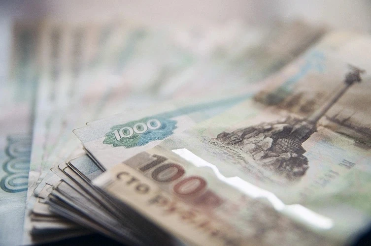 Полицейские помогли пожилой белгородке вернуть деньги за работу мастера