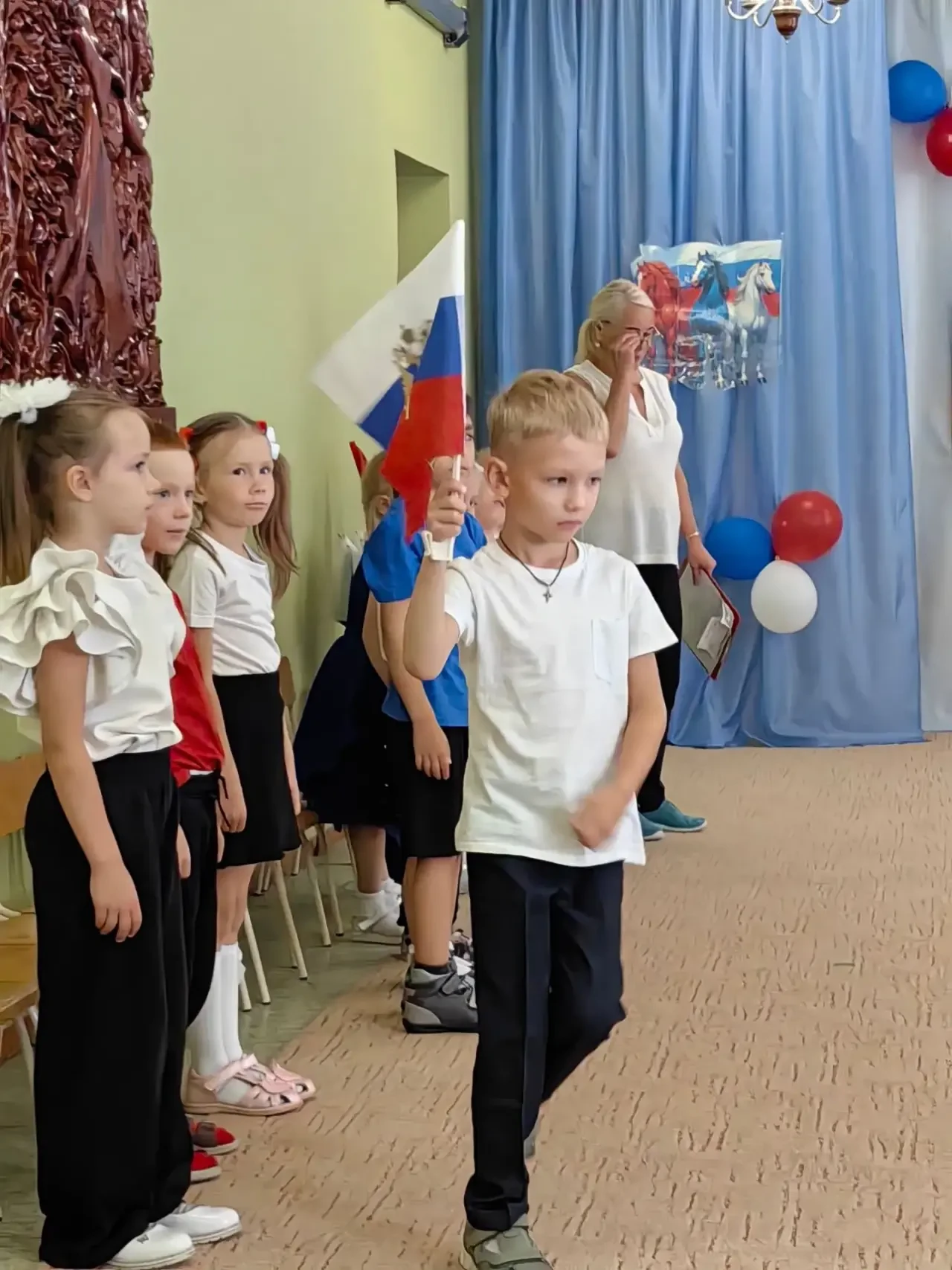 🎉 В преддверии Дня Государственного флага Российской Федерации в нашем детском саду пр...