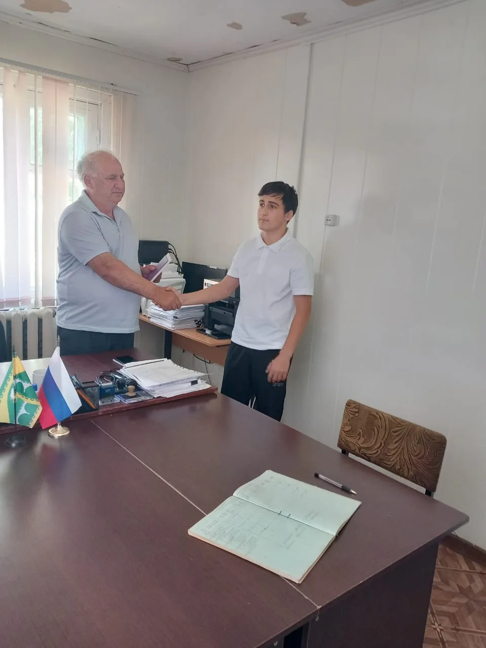 Поздравляем с окончанием 9 класса! Это важный шаг, после которого начинается время выбора, новых иде