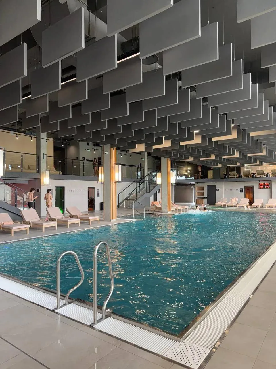 Идём спасаться от осенней хандры в Green Flow Park 💦