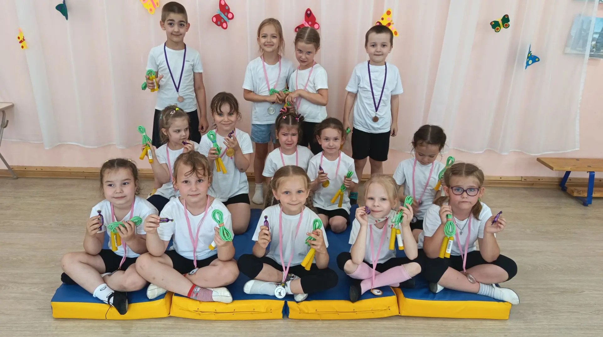 🎉🎉🎉Соревнования по ритмической гимнастике прошли сегодня в старших группах. 
🌟🌟🌟Наши звездочки