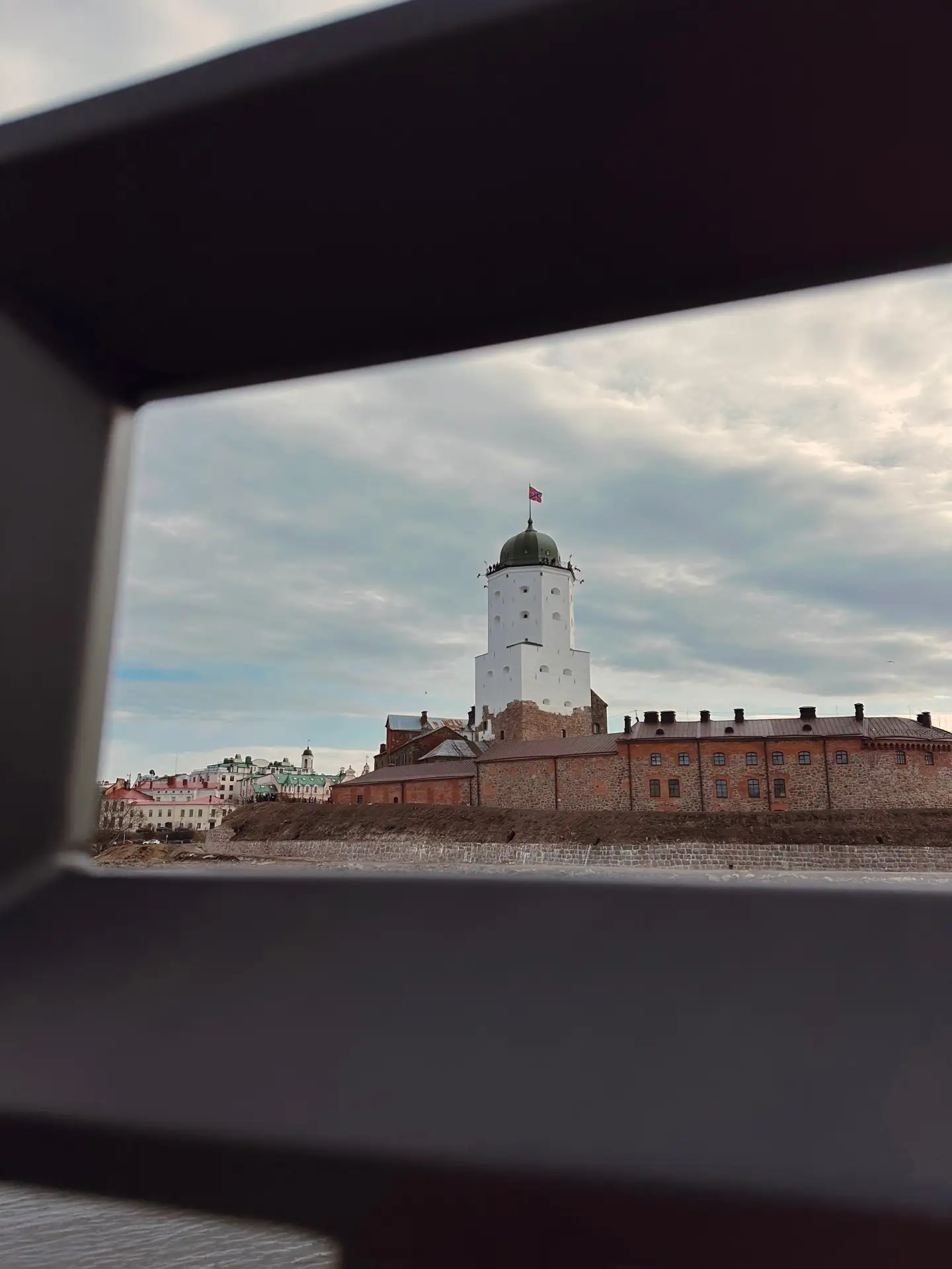 📍Выборг  📸 Ника Васьковская  Дежурный по Ленобласти в  TG | Max | ВК