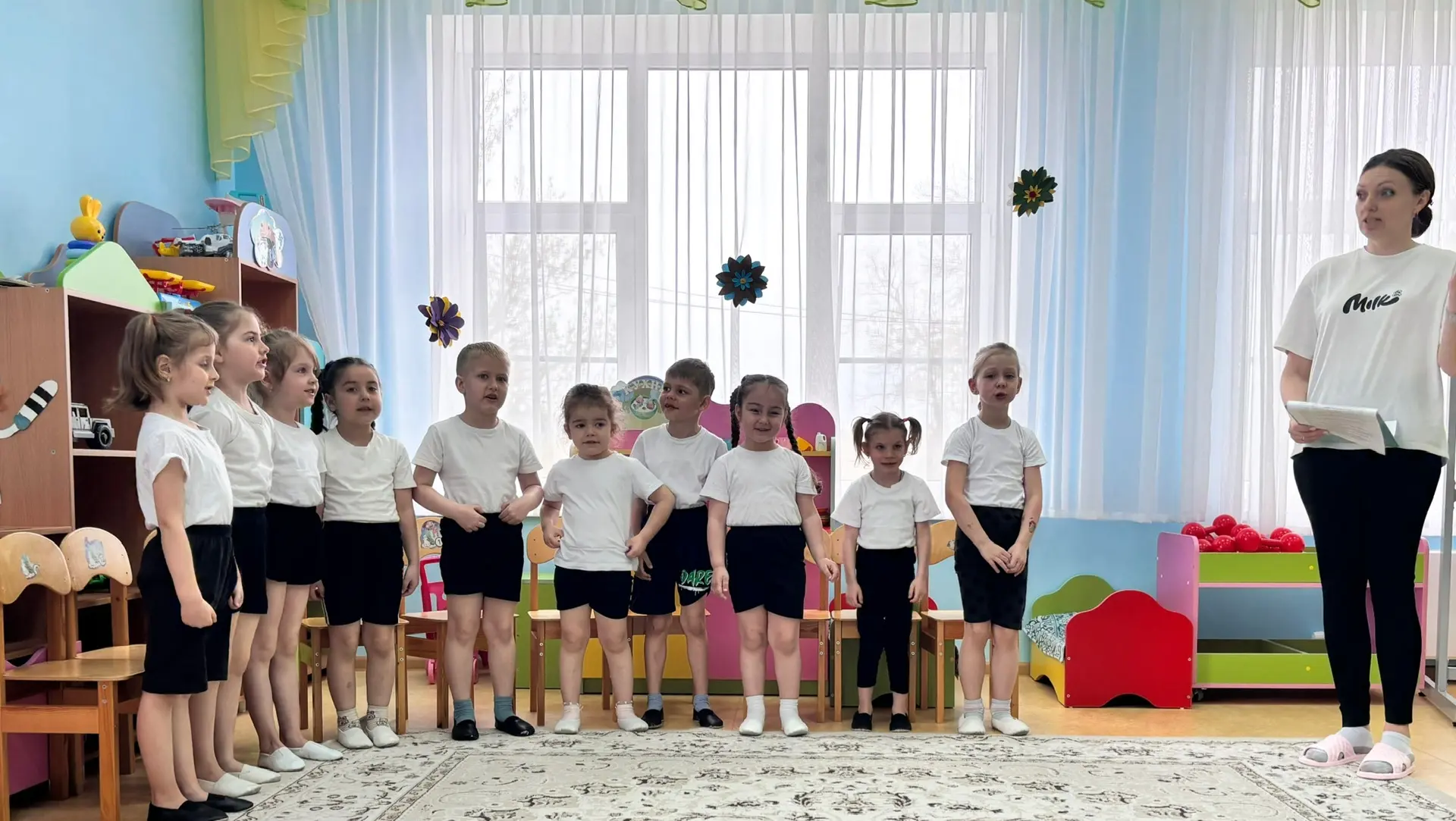 👫 В старшей группе «Капельки» прошло открытое занятие на тему «Здоровый дух в здоровом...