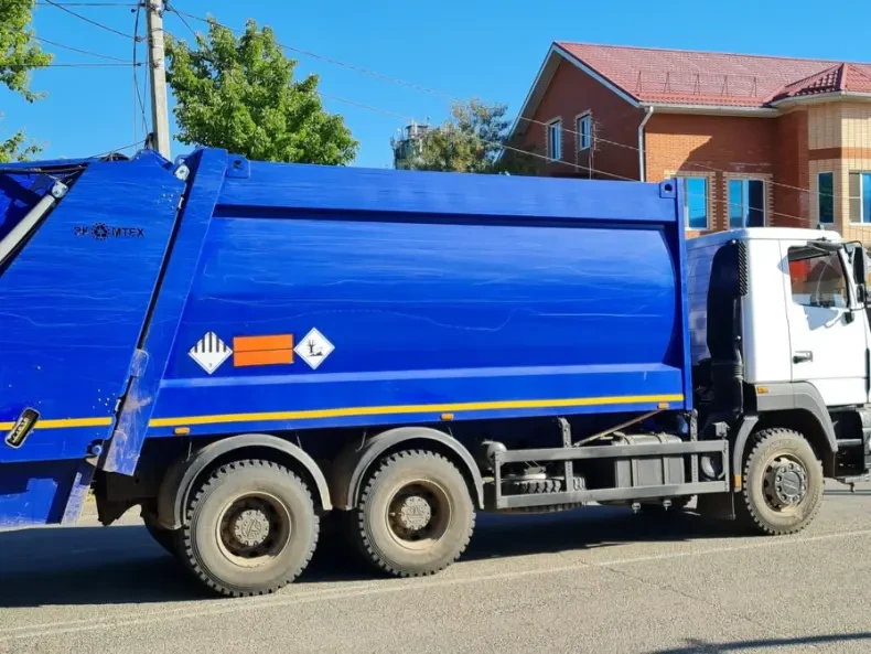 Администрация Выселковского поселения обратилась в прокуратуру из-за нарушений графика вывоза ТКО со