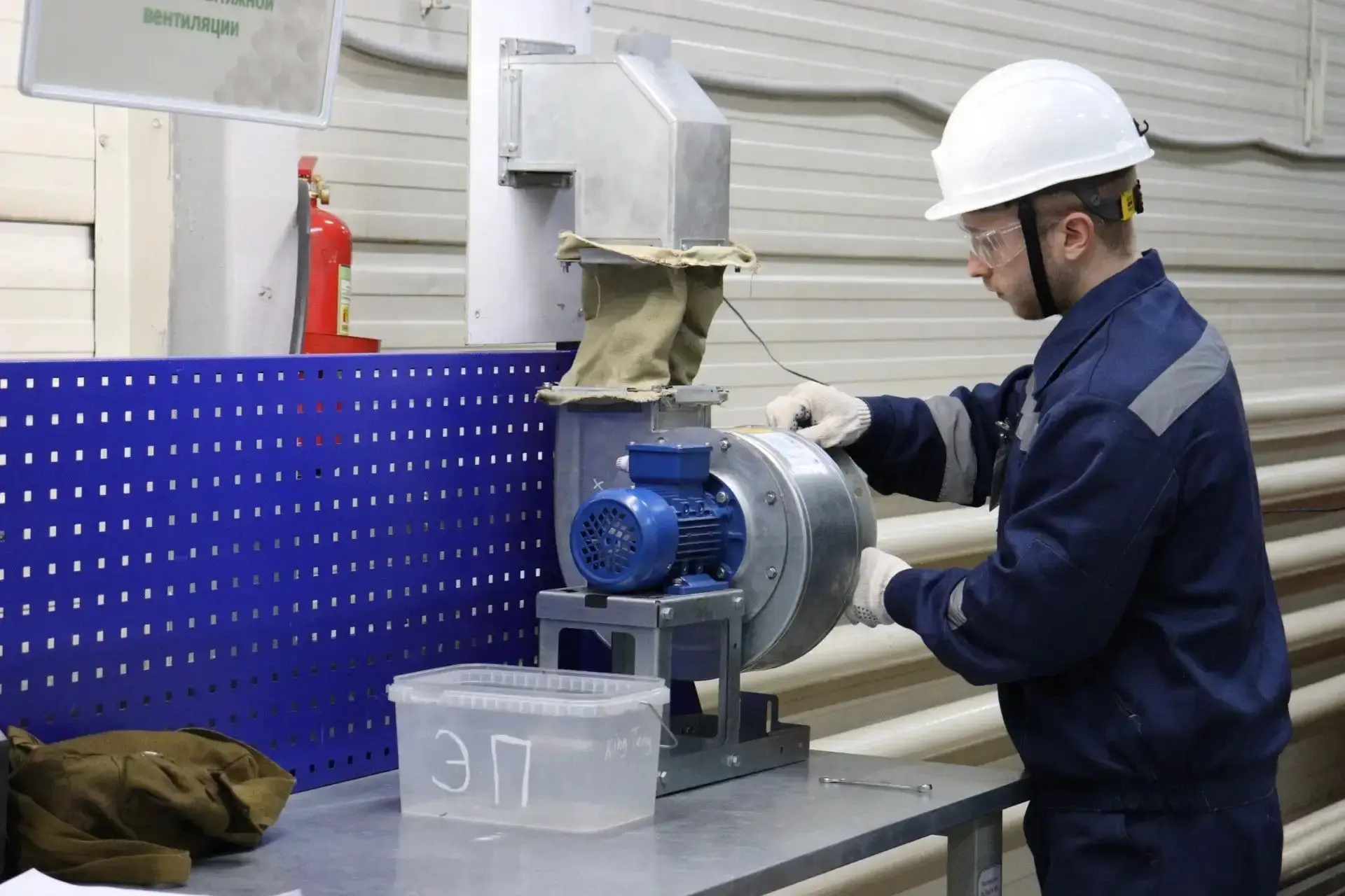 👷🧑‍🔧🧑‍🔬 Студенты Волгоградской области представят регион на финале чемпионата "Профессионалы"

