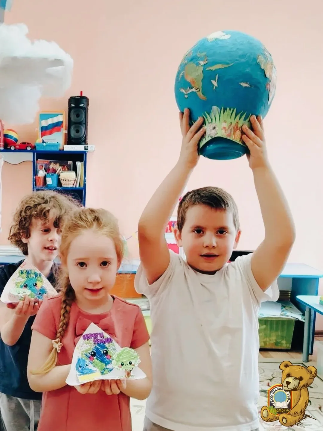 #ДайджестДошколят | День Земли 🌍  В группе «Радуга» прошёл тематический день, посвящённый нашей план