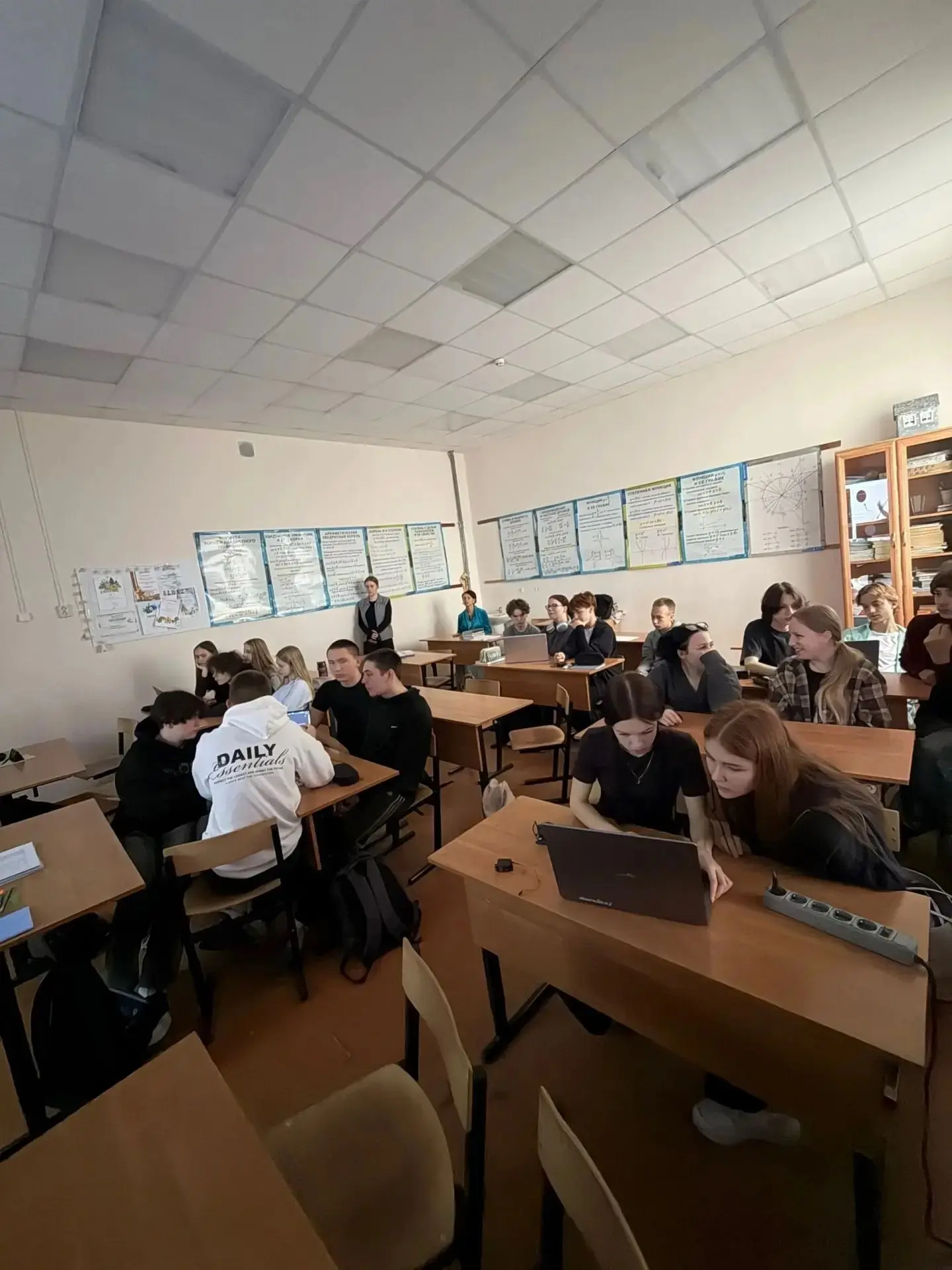 🚀Профориентация в действии: мастер-класс по творческому программированию от школы «Кве...