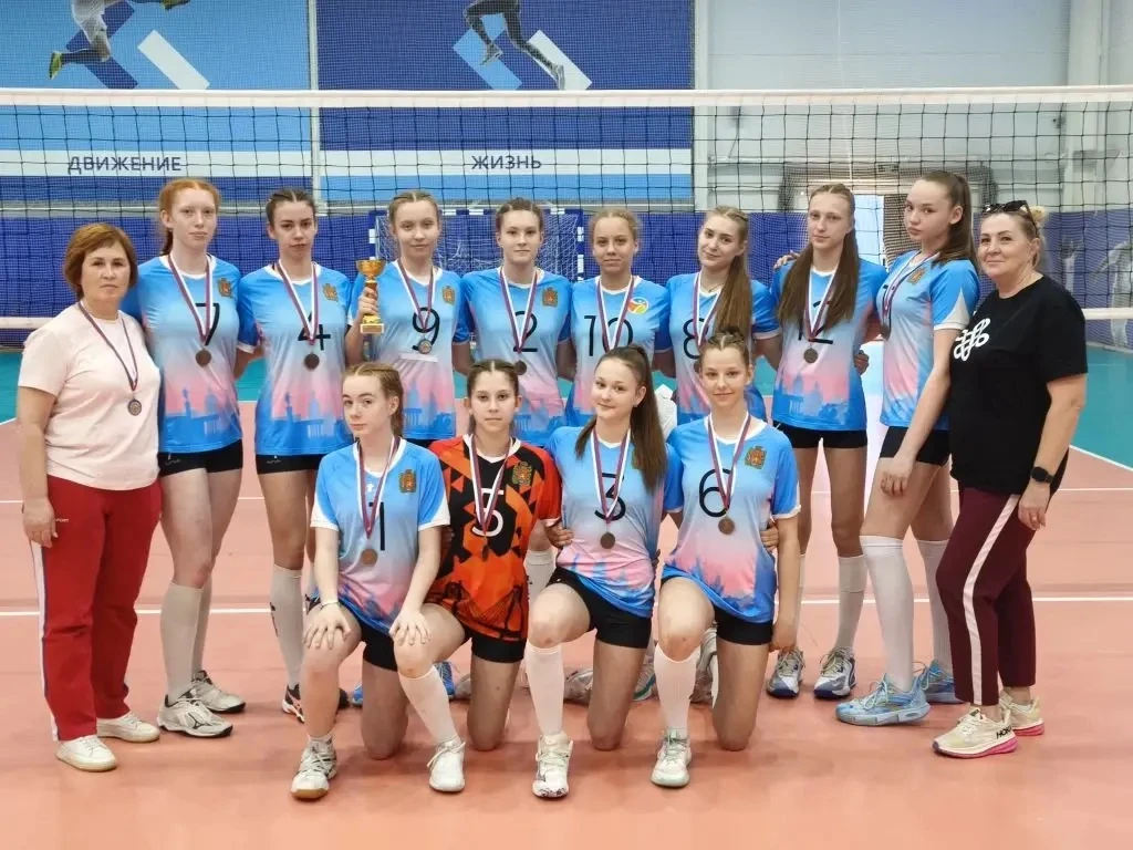 Бронзовые медали у сборной Красноярского края на первенстве СФО среди команд девушек до...