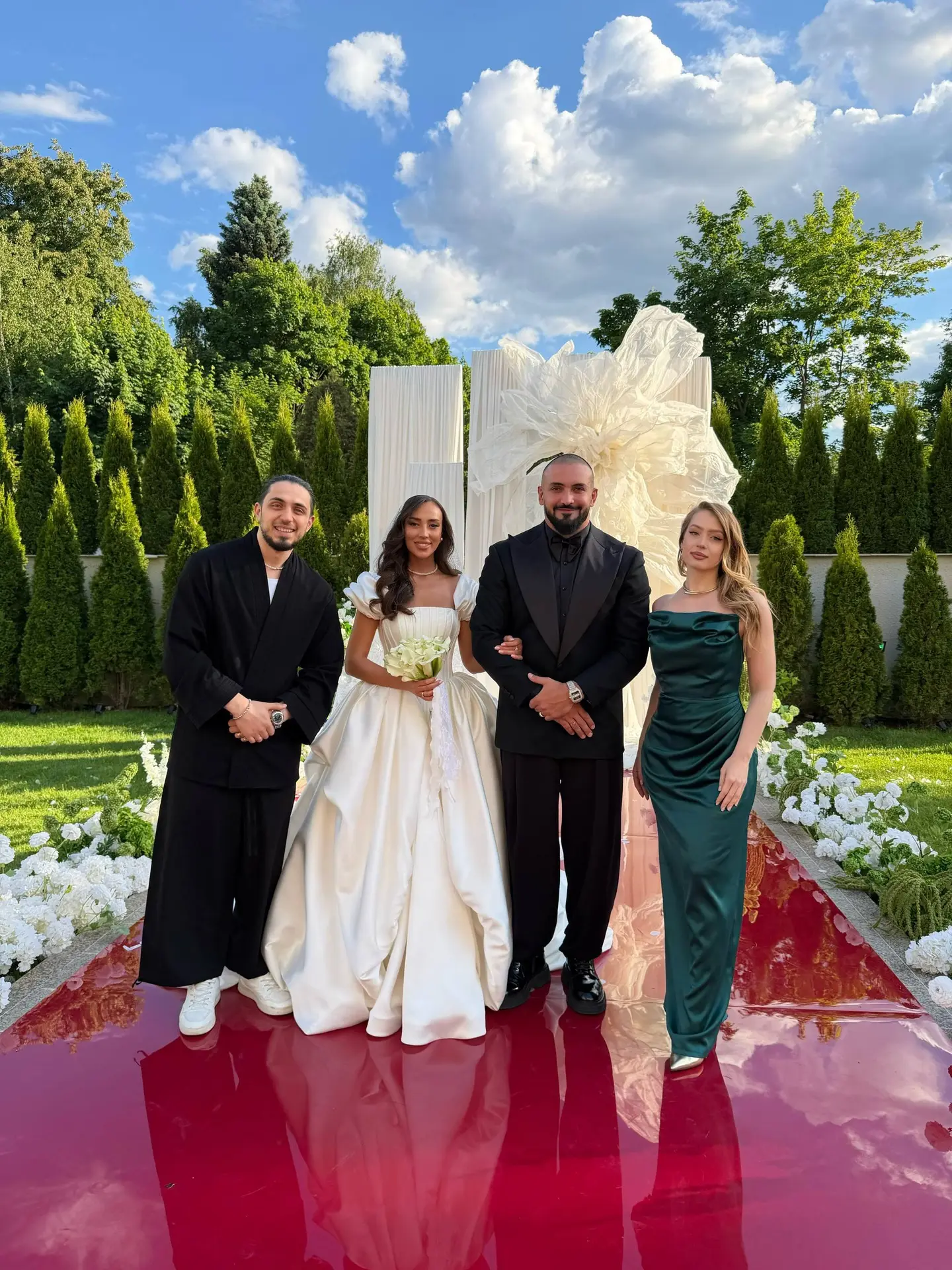 Вчера была на свадьбе у своего друга🤵🏻👰🏻‍♀️
