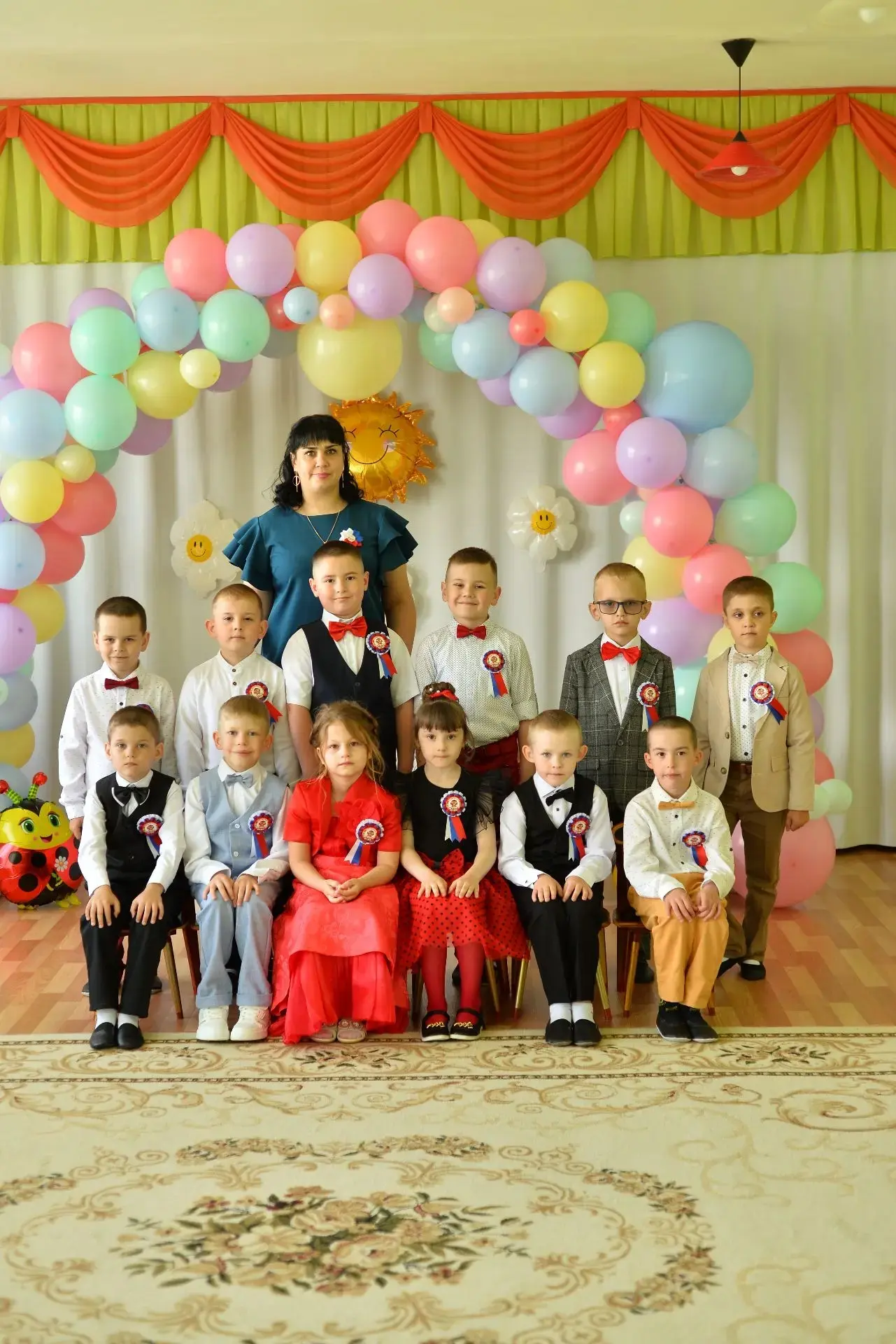 "КАРУСЕЛЬ ДЕТСТВА"