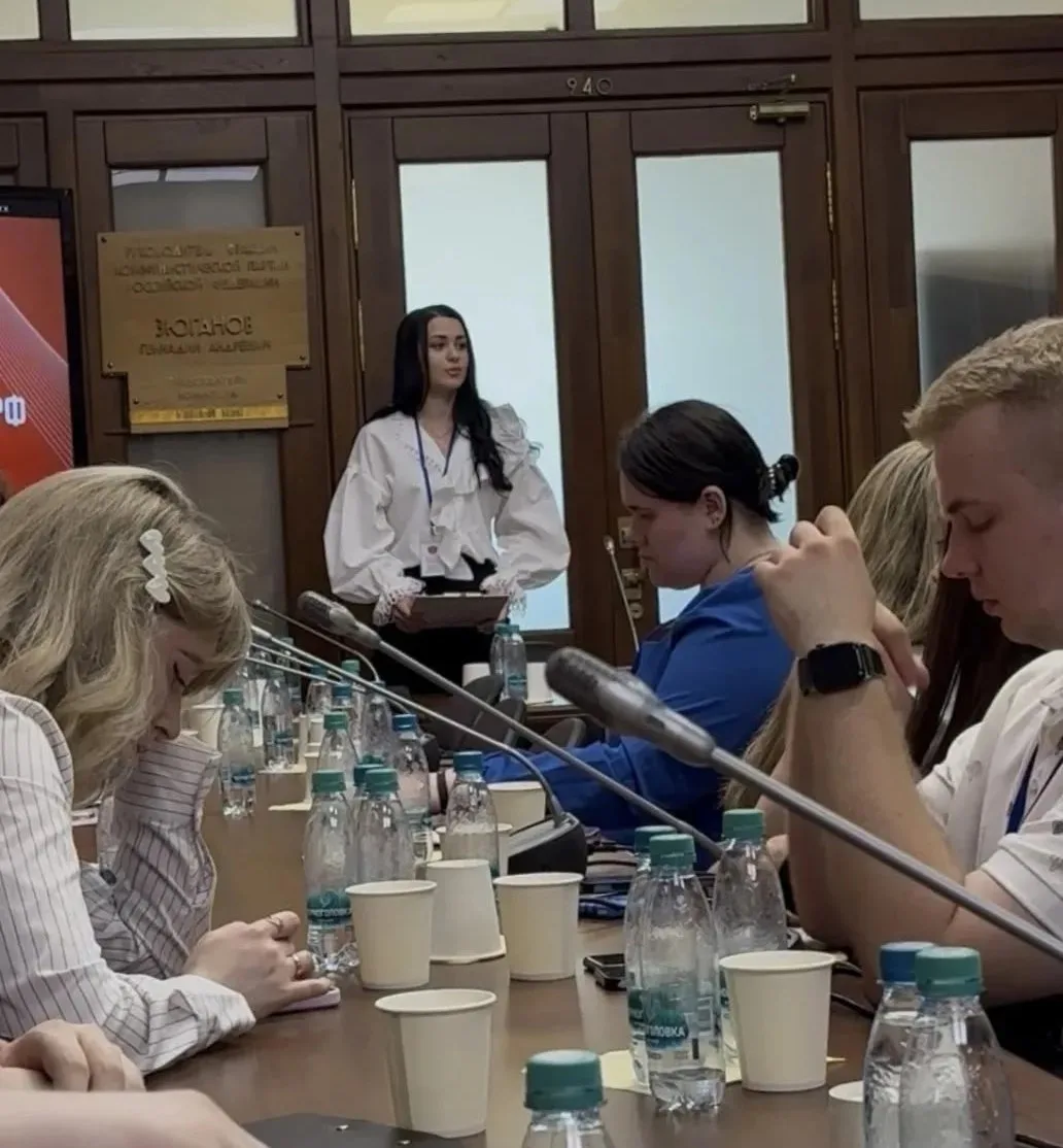 💫Преподаватель Железногорского политехнического колледжа Анастасия Ефремова подошла к финишной прямо