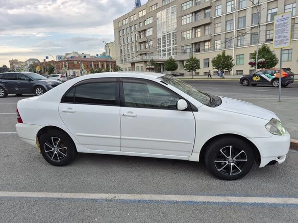 🚗 Модель: 2003 Toyota Corolla IX (E120