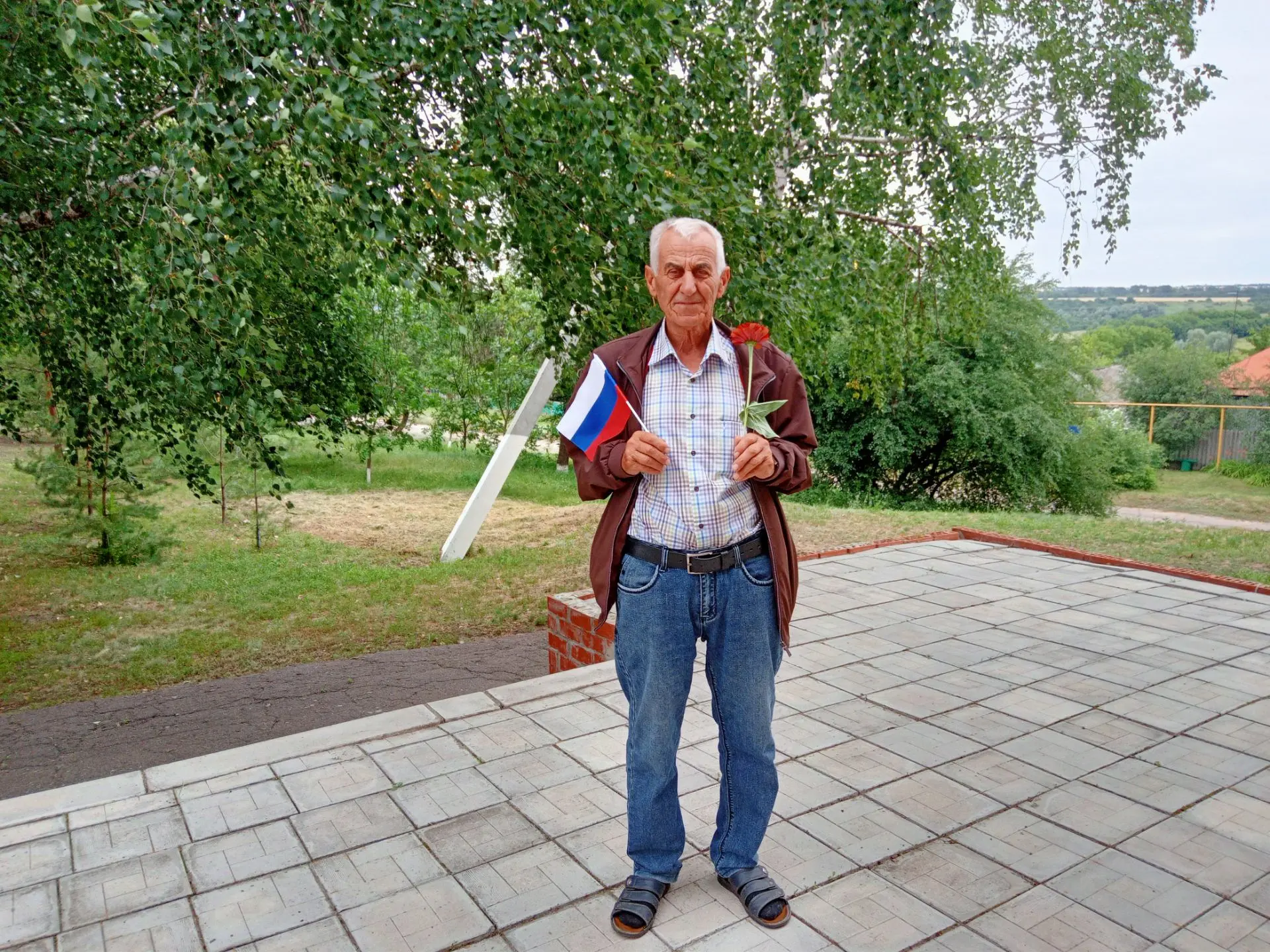 В Шевченковском СК прошла патриотическая акция «Флаг державы — символ славы», посвященн...