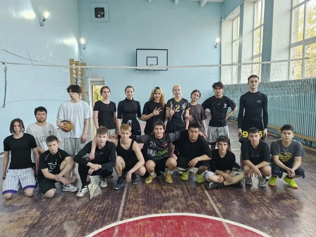 Турнир по волейболу, посвященный Дню Победы прошел в с. Ембаево🏐