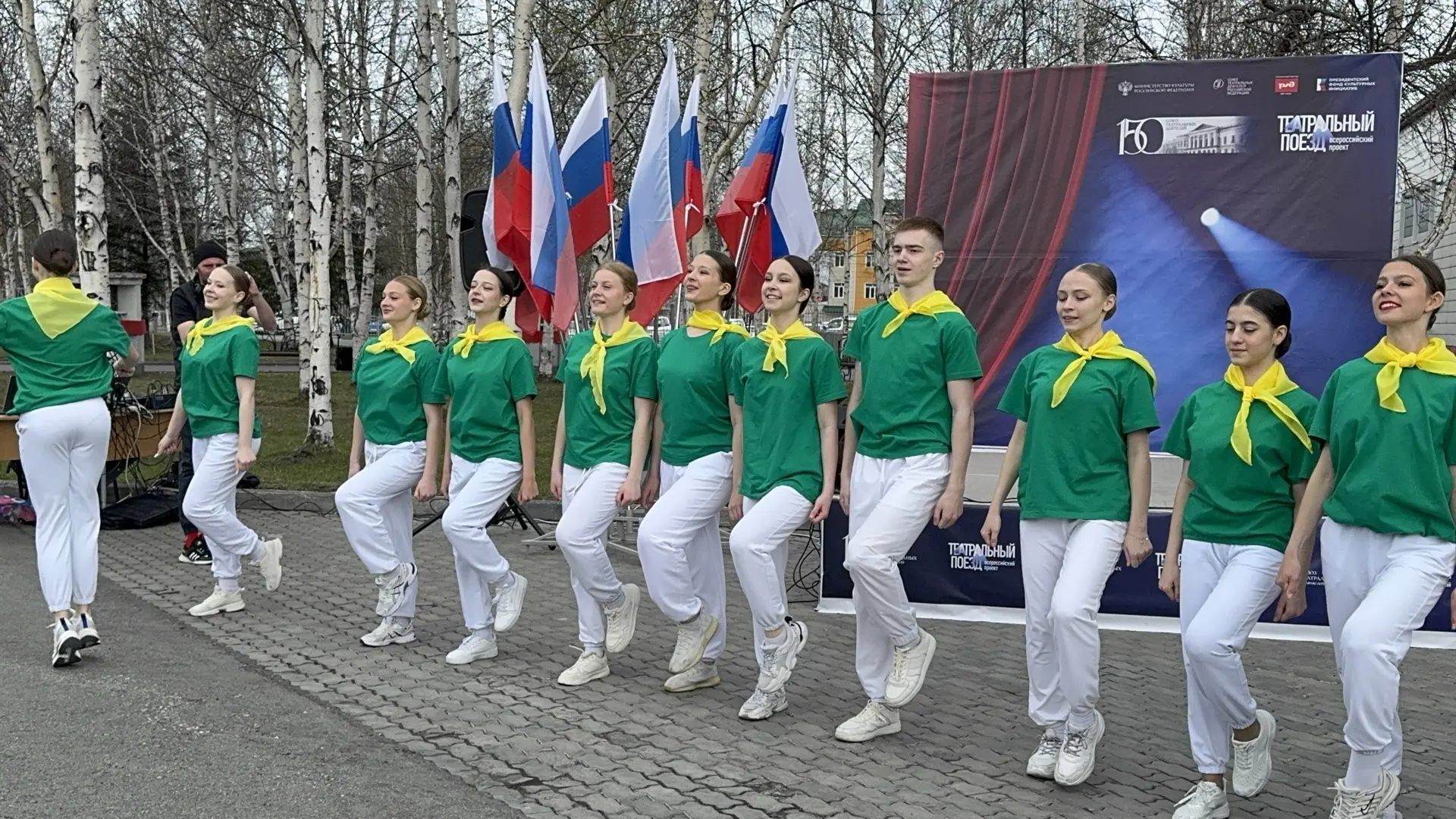 🎭 Сегодня наша Тында стала настоящей театральной столицей!  Город стал свидетелем уникального культу