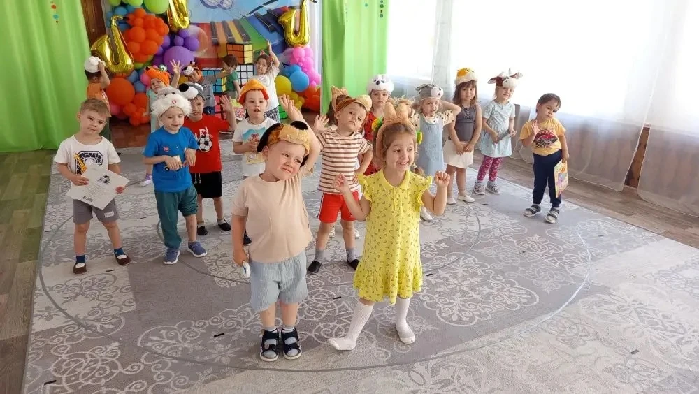 4 июня — День юмора и смеха! 🎭😂

Сегодня в нашем саду царило настоящее веселье. Ребята из групп №1