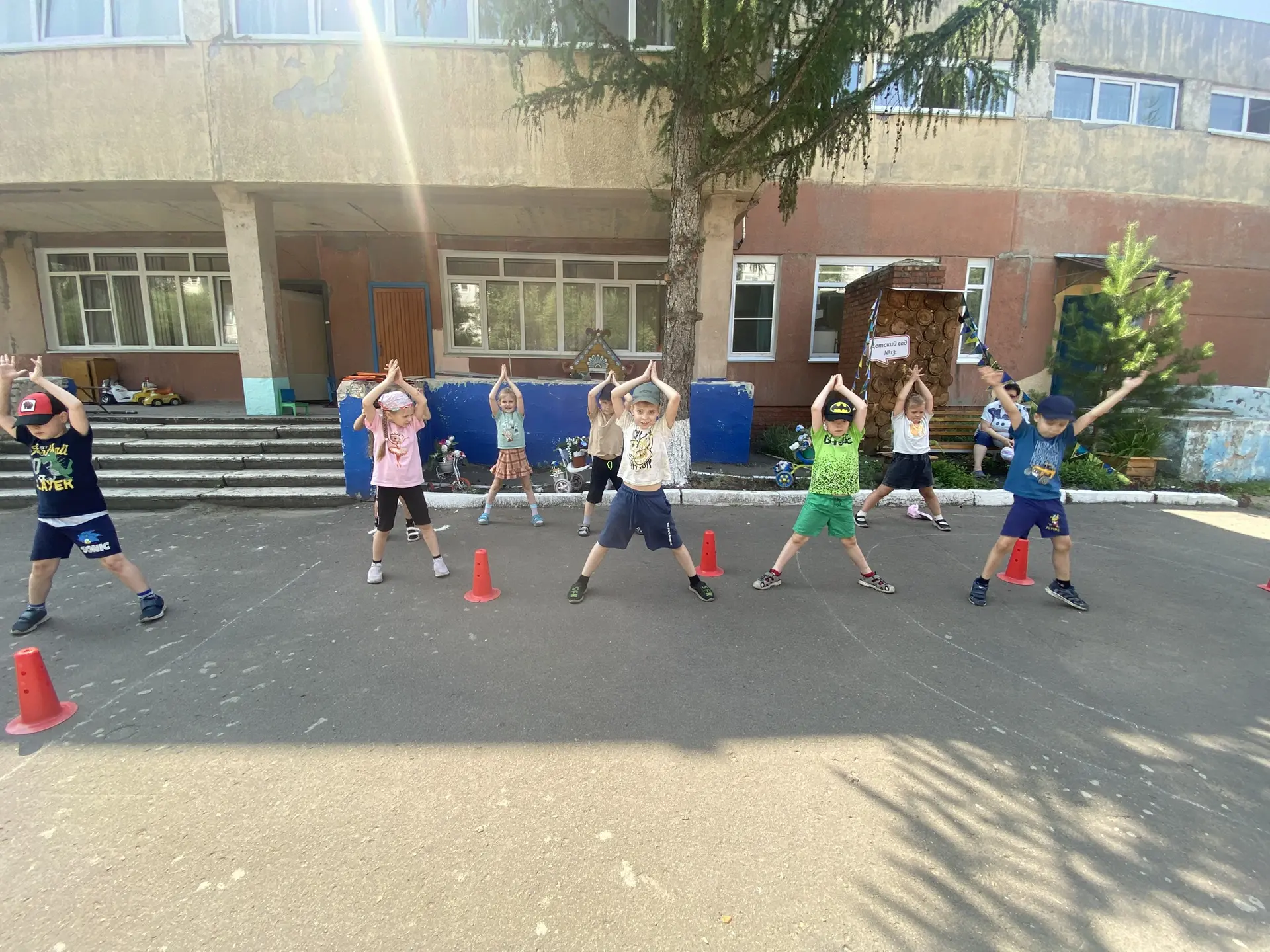 🌞Утренняя зарядка на свежем воздух 🌞 как прекрасно лето 🌞 солнце, свежий воздух, активная утрення