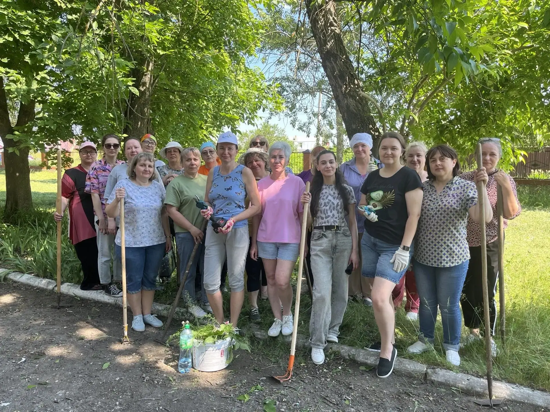 📍 Несмотря на летние каникулы, работа в нашей гимназии продолжается. Учителя активно у...