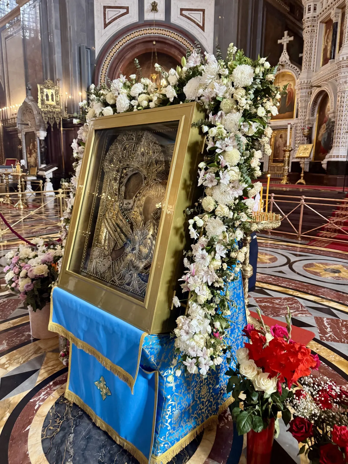 Тихвинская икона Божией Матери продолжает помогать людям в Москве ✝️