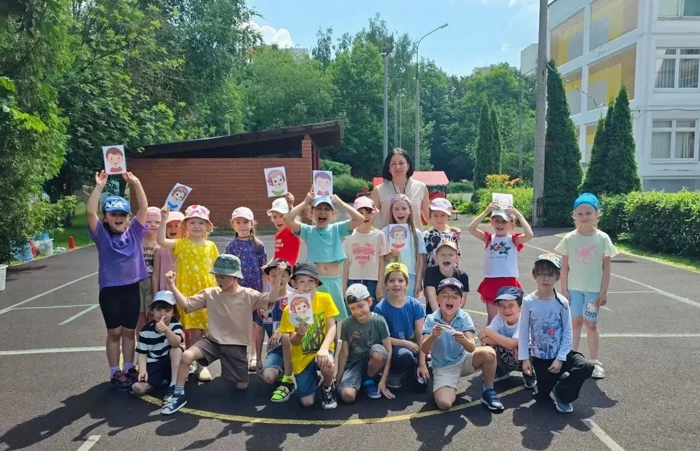 🤝 Один за всех и все за одного! День дружбы в дошкольном отделении №3

Дружба — это не просто слово