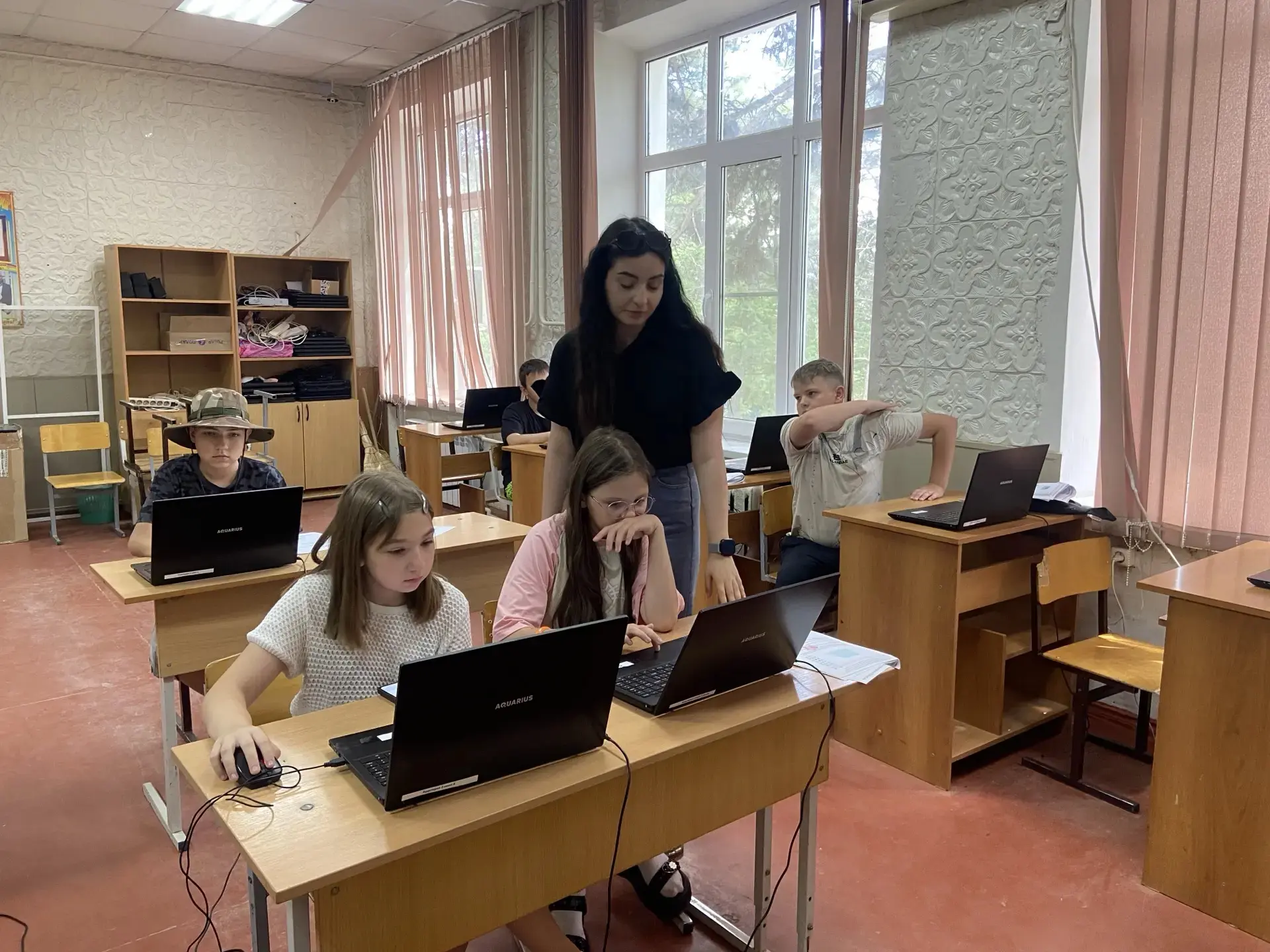 В пришкольном лагере «Дружба», МАОУ Лицея № 3 города Кропоткина прошло 
яркое событием.  Приезд моби