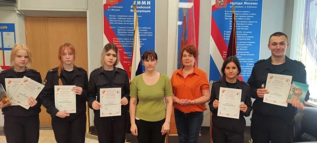 🚨 Подведены итоги ежегодного городского фотоконкурса «Человек читающий», организованного культурным 