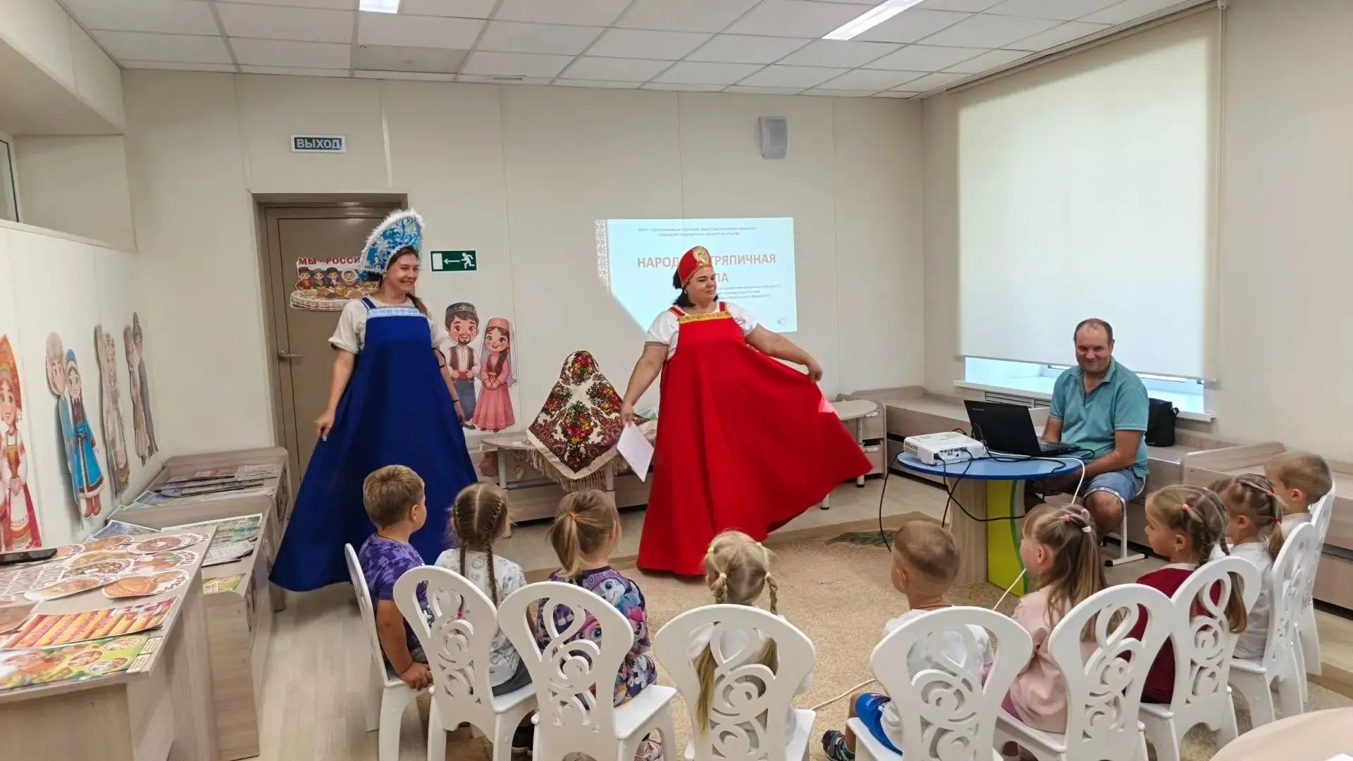 18 августа в детском саду для ребят старшей и подготовительной групп прошел мастер-клас...