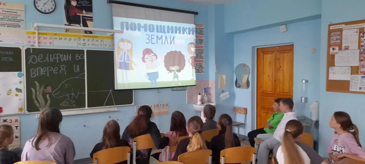 🌍Сегодня в рамках акции, посвященной популяризации раздельного сбора и осознанного потребления, в н