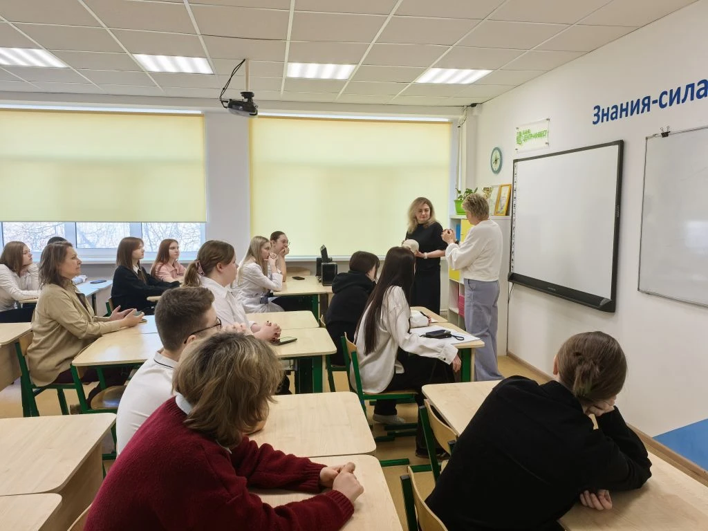 В рамках проекта "Медицинский класс" сегодня проведено очередное занятие для учащихся 9-х классов. "