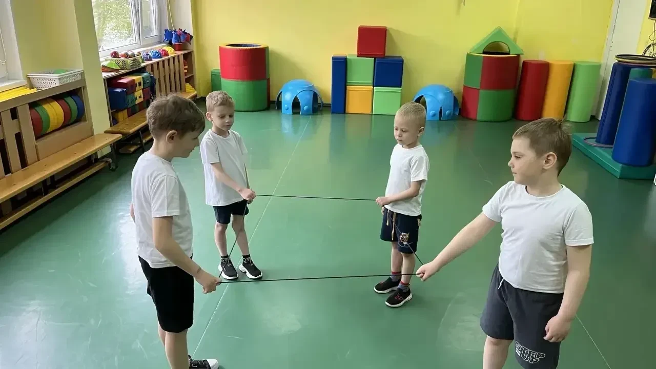 🧩Воспитанники старшей группы № 2 приняли участие в увлекательном спортивном развлечени...