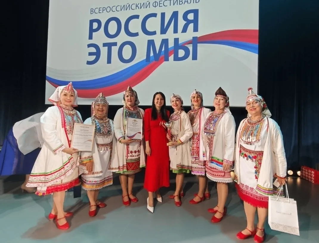 «Тумывий» — сила культуры, сила единства!

Ансамбль марийского танца и песни «Тумывий» («Сила дуба»)