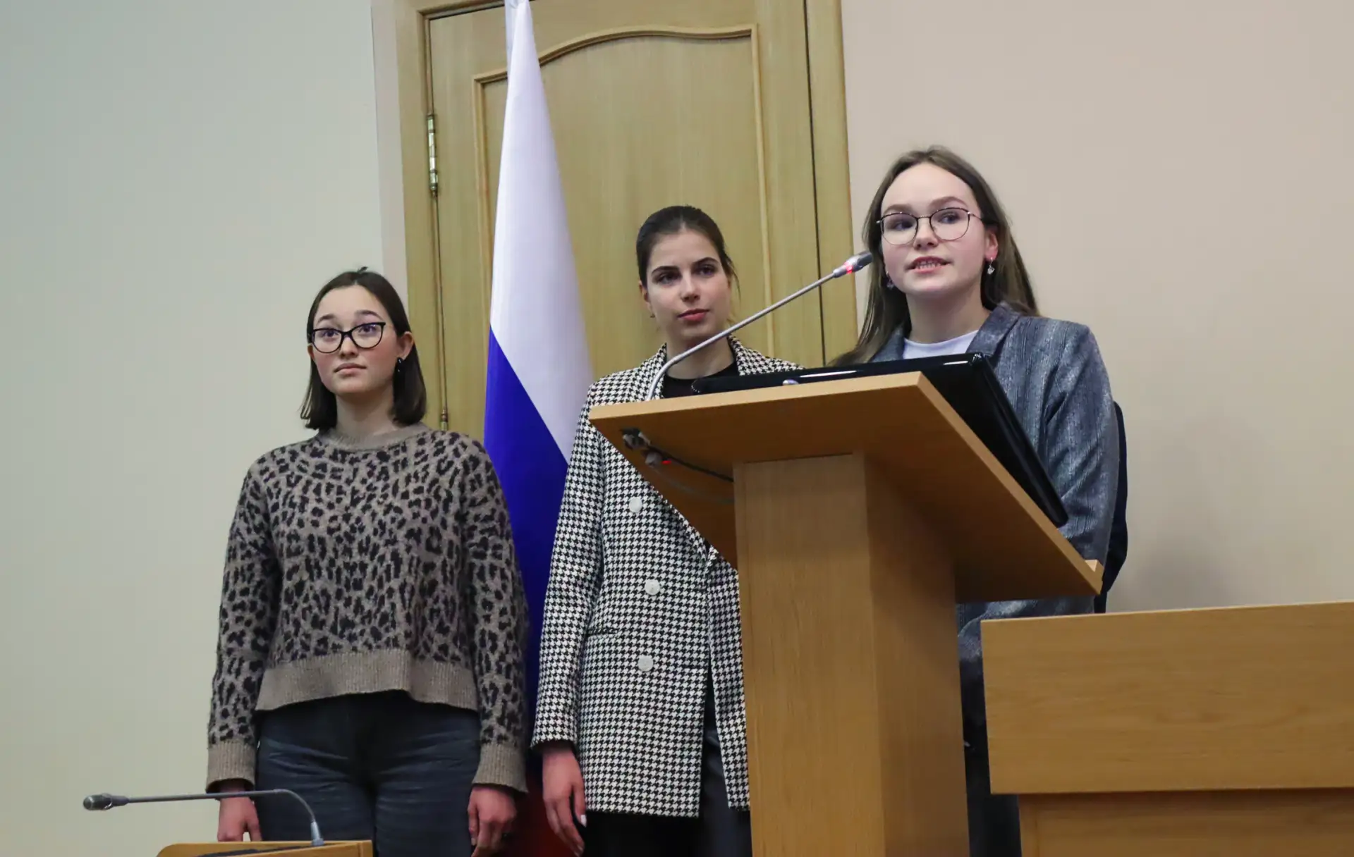 📢 Студенты института дефектологического образования и реабилитации — участники расширенного собрания