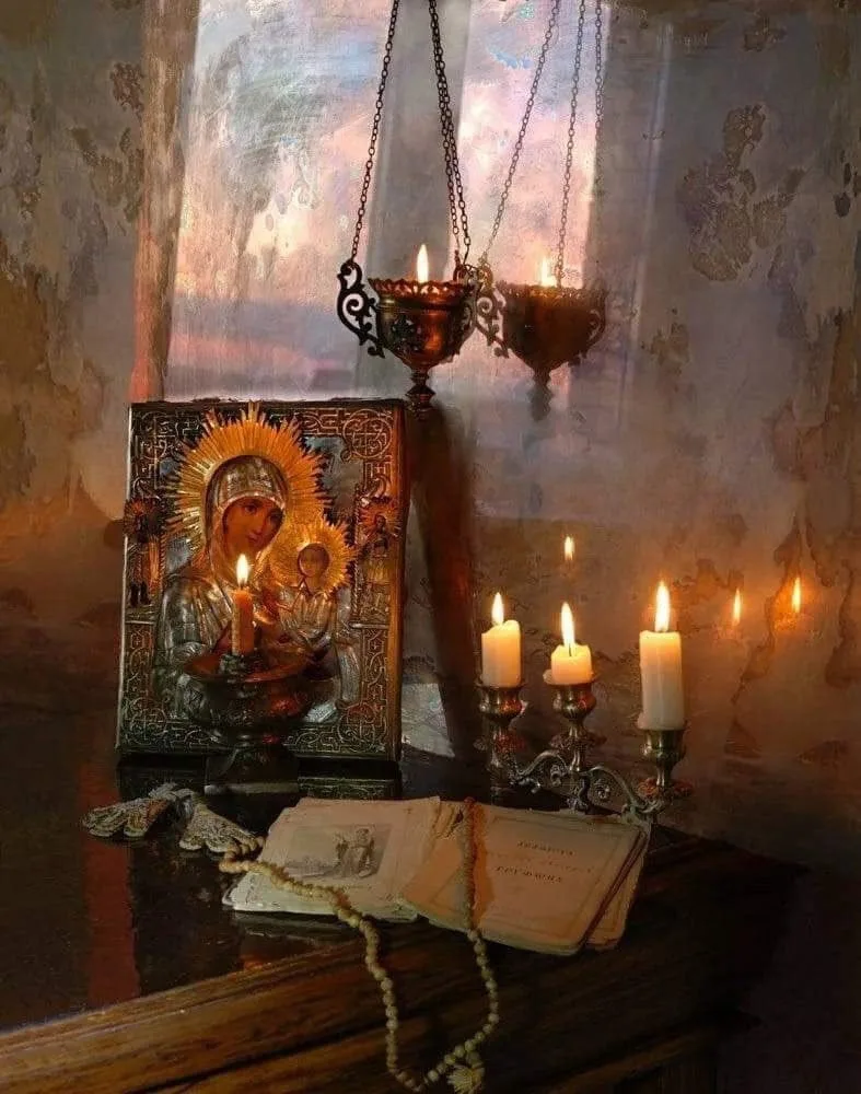 Не дави на своих детей. То, что хочешь им сказать, говори с молитвой. Дети не слышат ушами. Только к