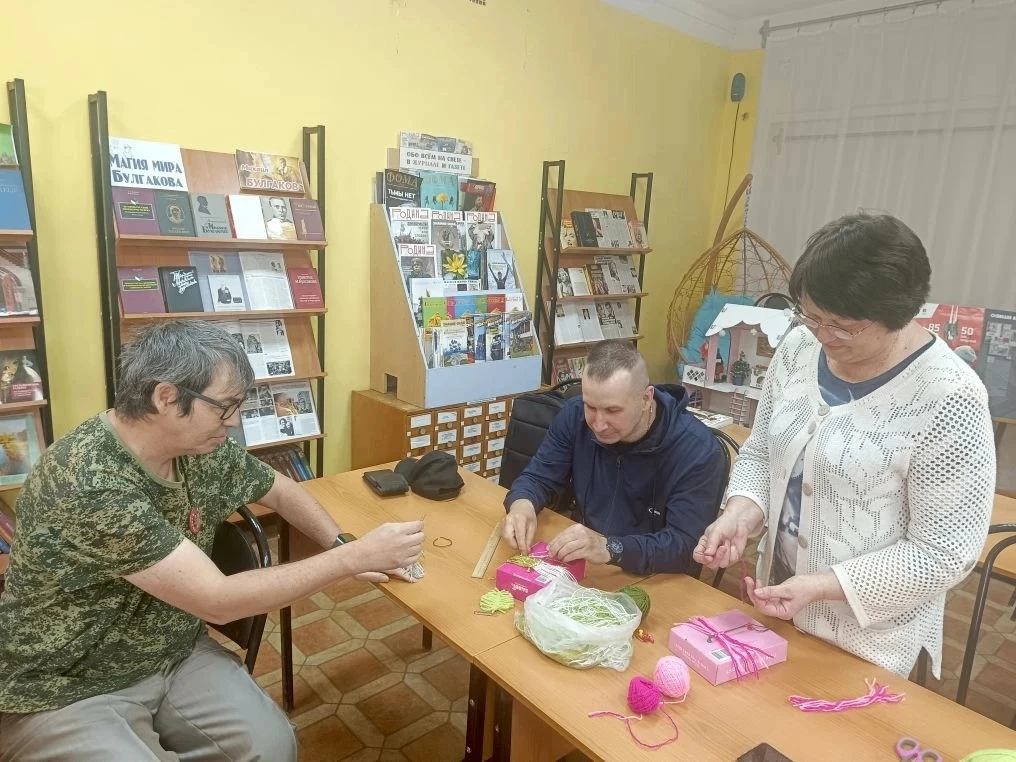 В клубе "Калейдоскоп" прошла новая встреча любителей рукоделия. Наши участники сегодня ...