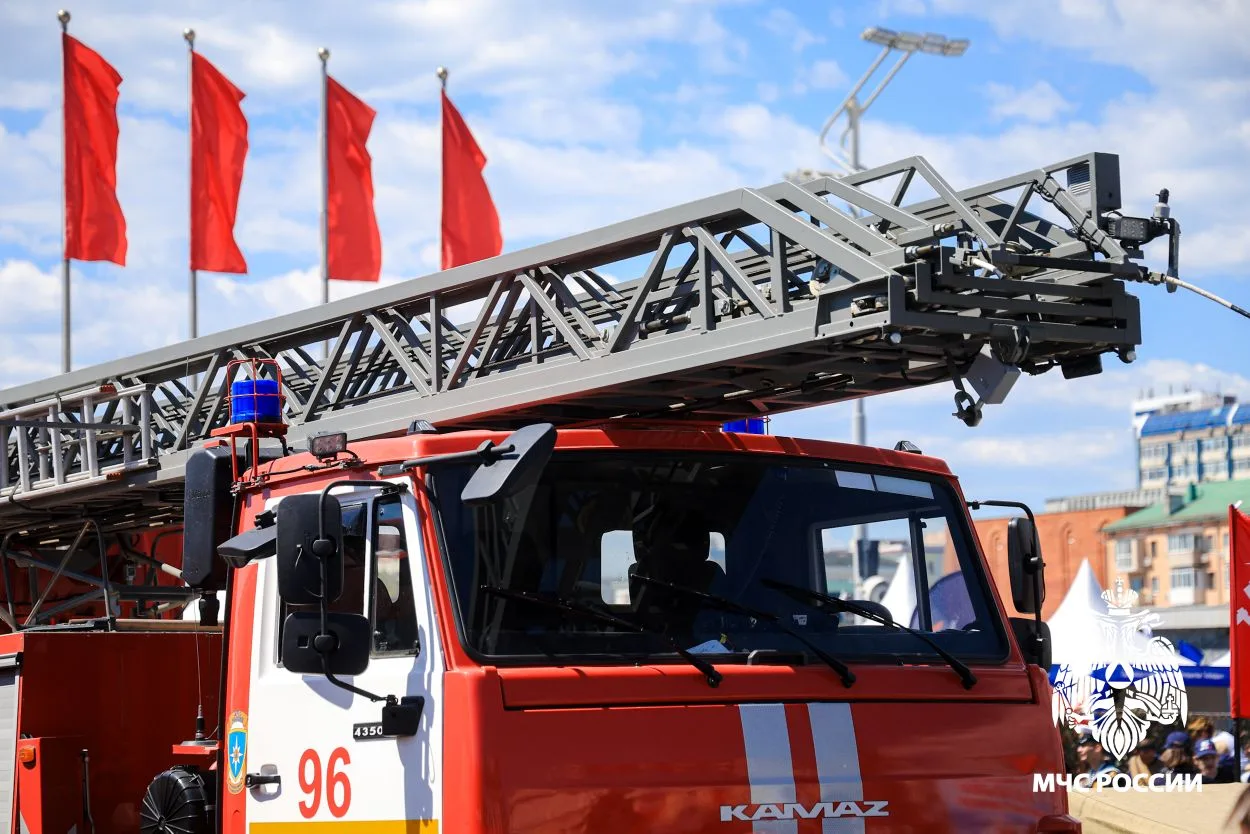 🇷🇺Курсанты ДВПСА прошли в Параде Победы во Владивостоке  9 мая во Владивостоке на центральной площад