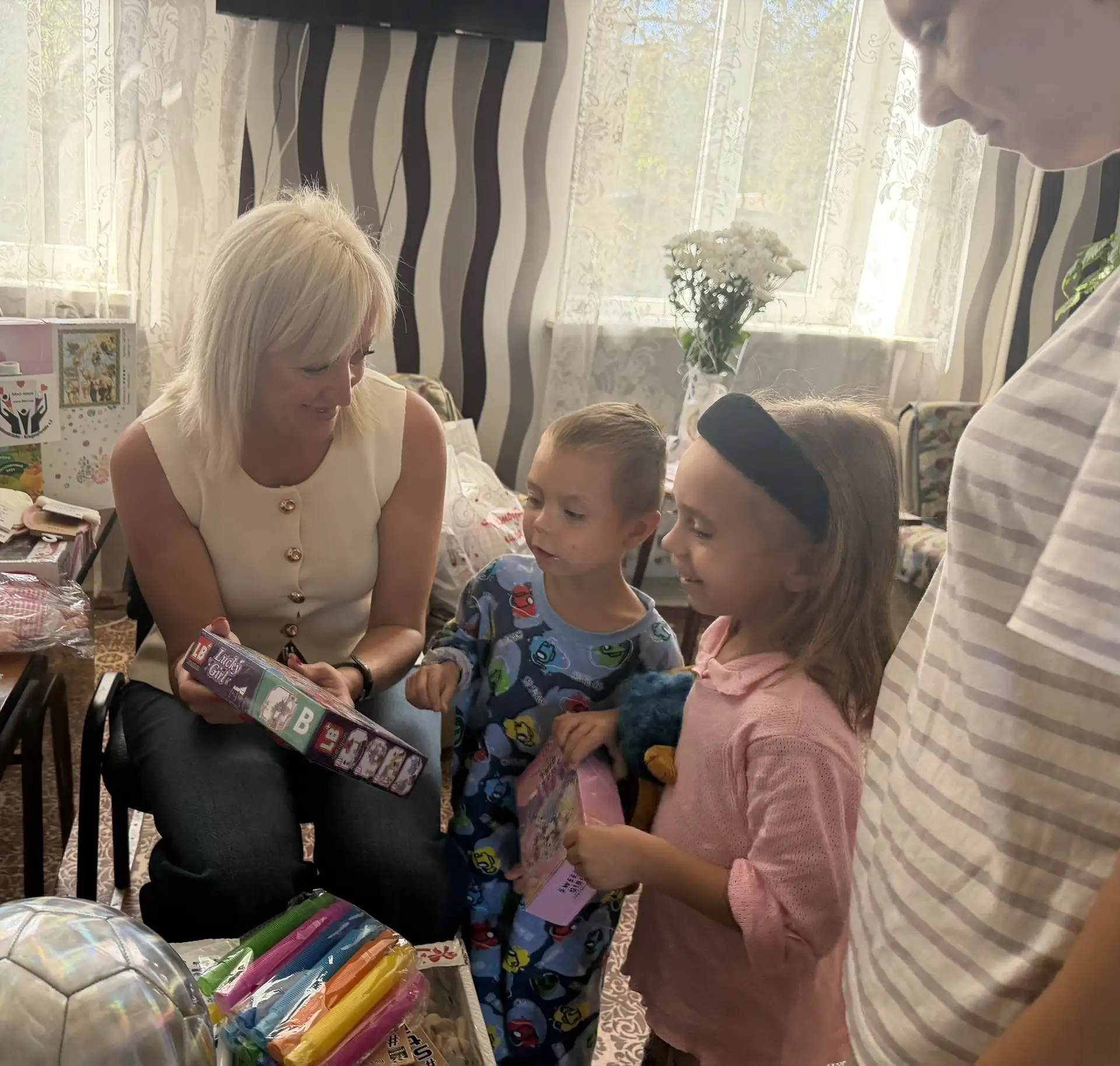 🌸 Поддержка семей с детьми - приоритетное направление деятельности Женского движения Е...