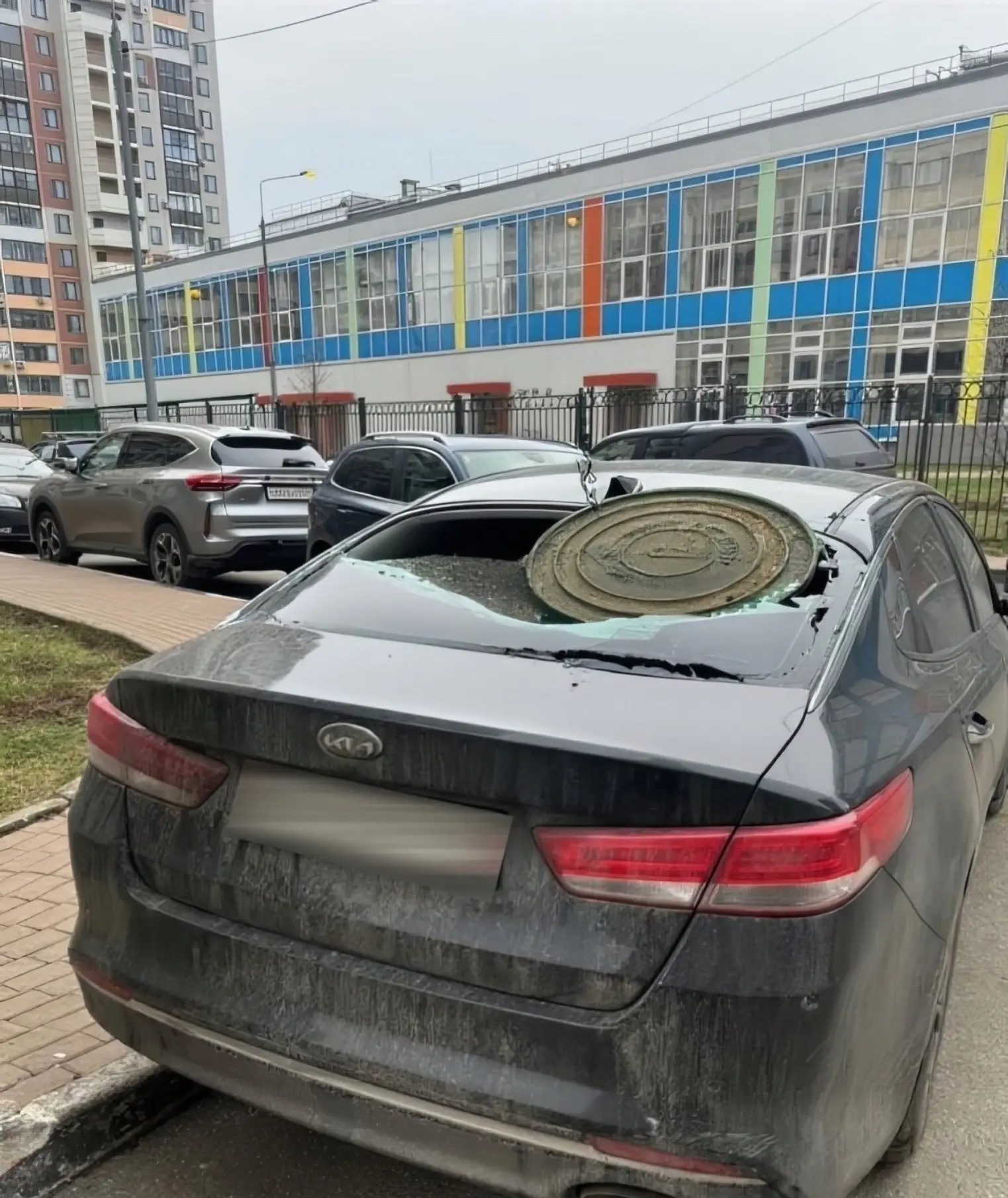 В Балашихе Московской области случился необычный случай — молодая женщина открыла канал...