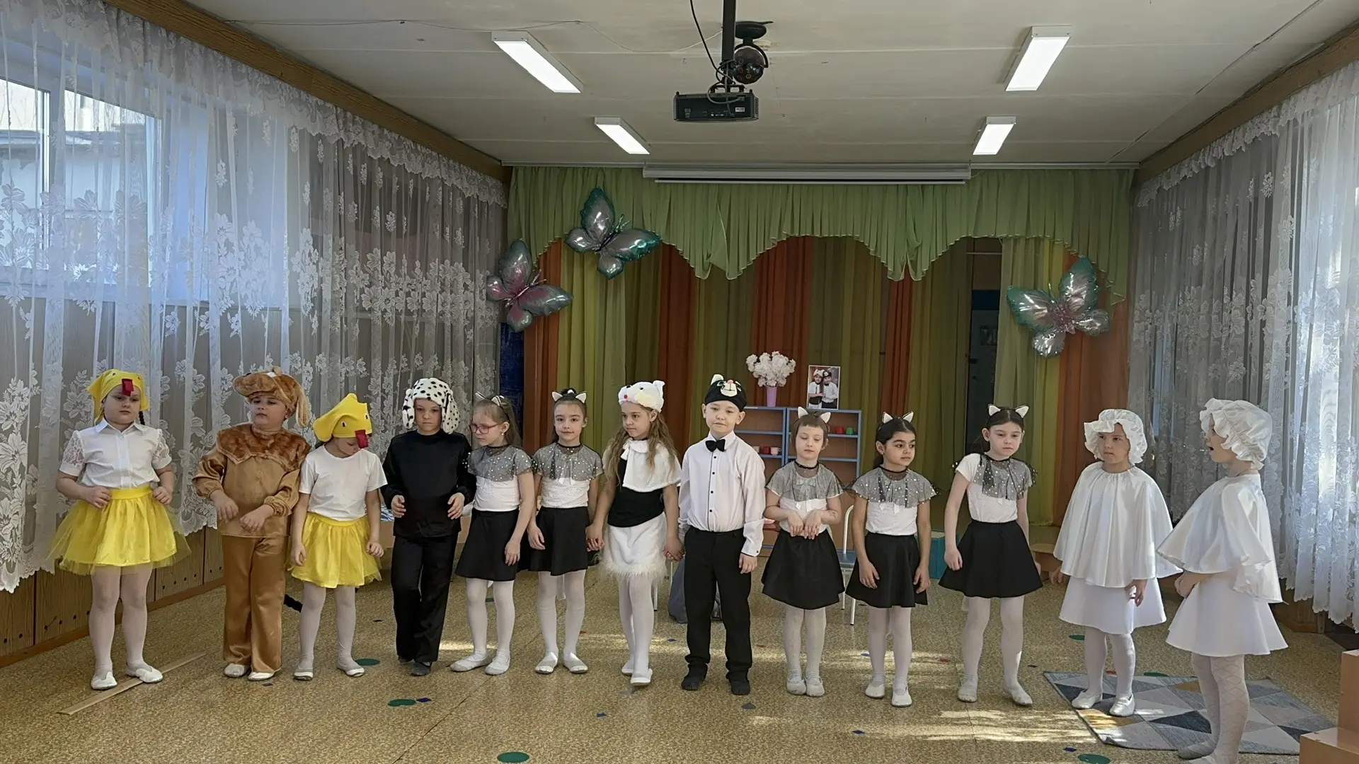 🎭 Продолжаем погружаться в театральное волшебство!