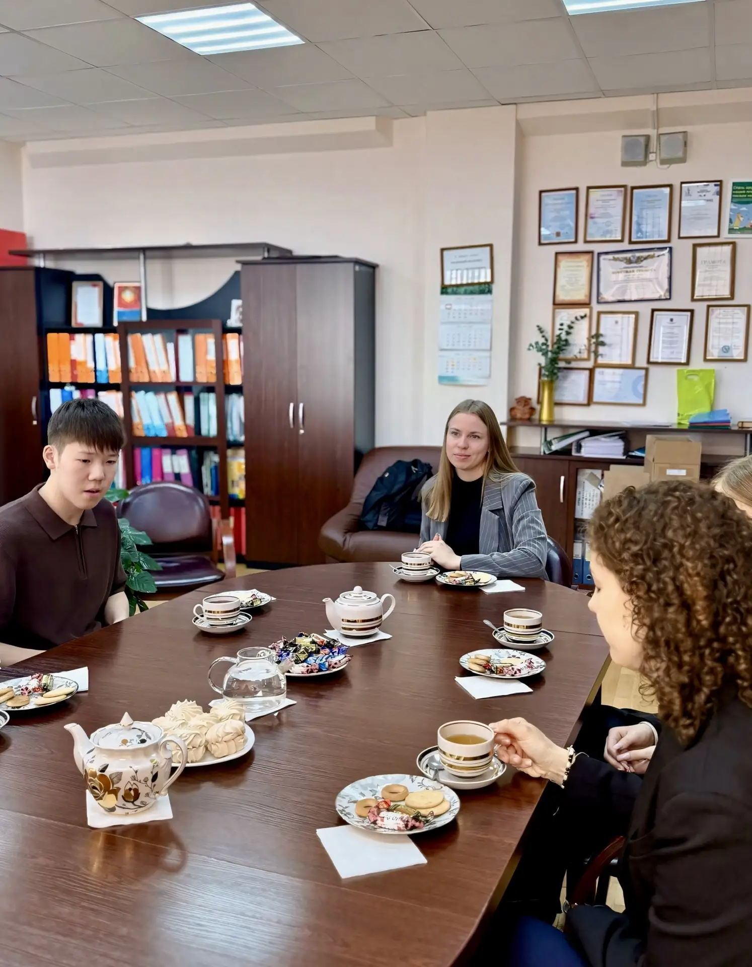 ☕️ Завтрак с директором - продолжаем традицию!   У нас в школе это уже вторая встреча в рамках данно