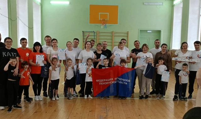 12 декабря семья нашей воспитанницы Лизы Гудковой принимала участие в мероприятии «Папа, мама, я — с