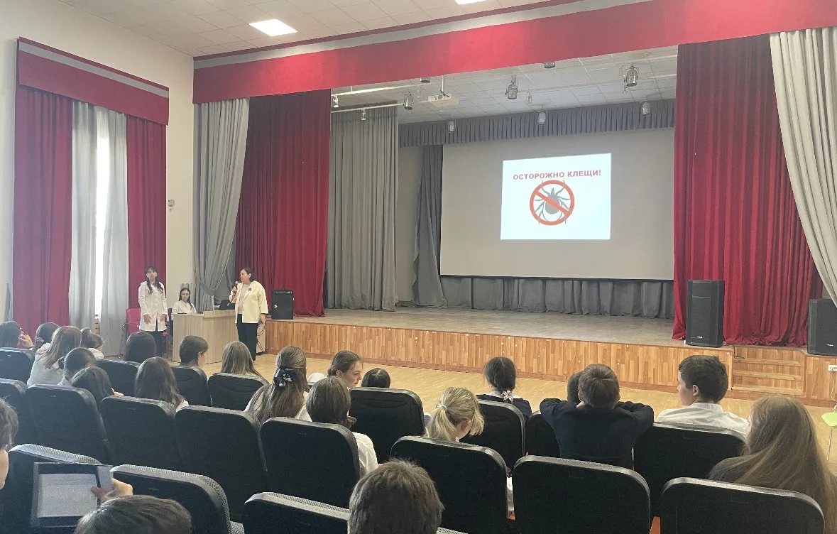📢 Студенты БГМУ — о самом важном для здоровья  16.04.2026 студенты 6 курса педиатрического факультет