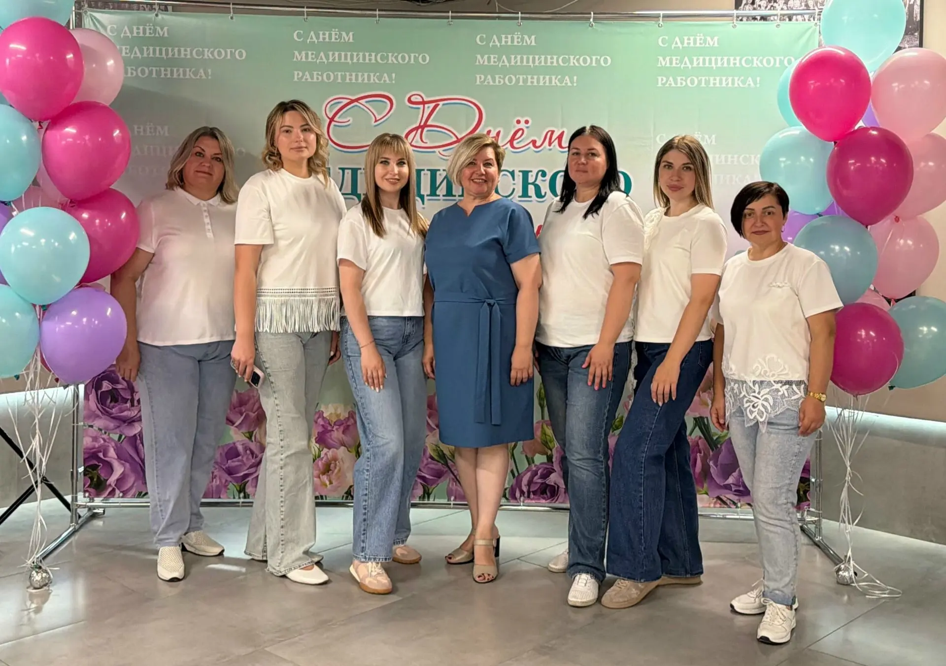 День медицинского работника: праздник знаний, улыбок и настоящего вдохновения

 Сегодня, 16 июня 202