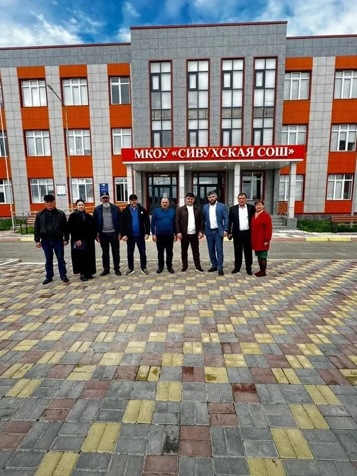 Делегация Отделения Соцфонда по Дагестану посетила накануне пункты временного размещения в Хасавюрто