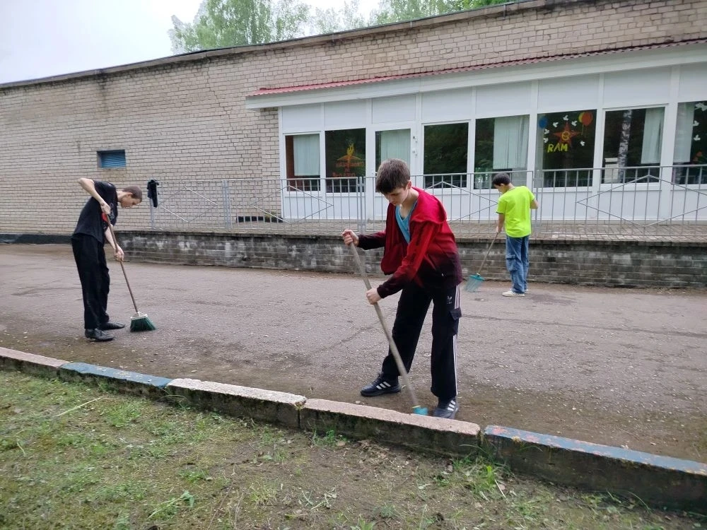 Чистота и порядок — наша общая задача!

Воспитанники ГБОУ ПО СУВУ с полной ответственностью подошли 