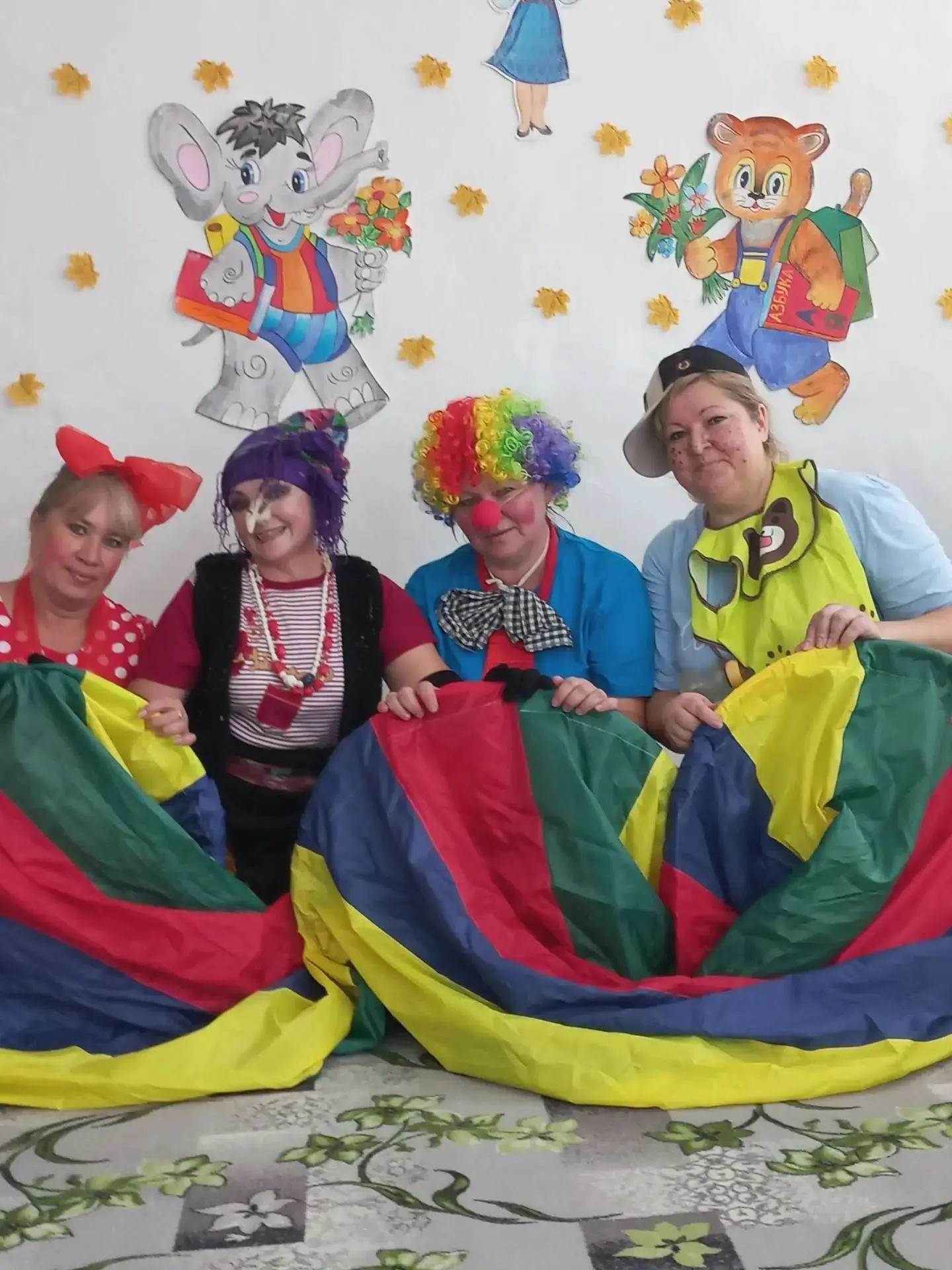 🎉 Ура! Мы отметили День знаний весело и ярко! 🌟 Наши маленькие воспитанники с энтузиа...