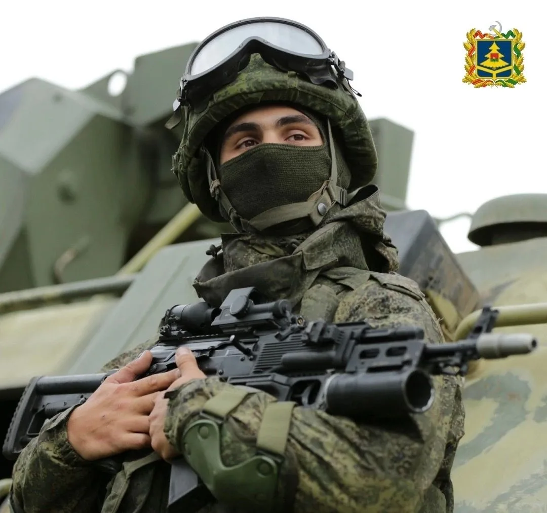 Долг мужчины – Родину защищать
