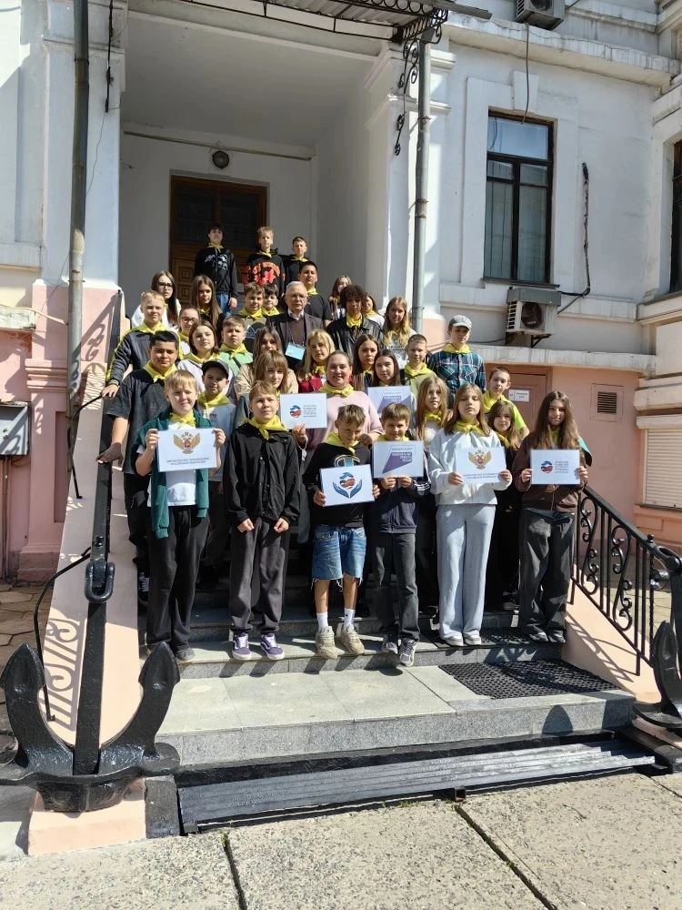 "Дорогами 🏆💪Победы". Погружаемся в историю вместе с флотом ⚓️🌊  Ребята из  5И и 7Ж классов структурн