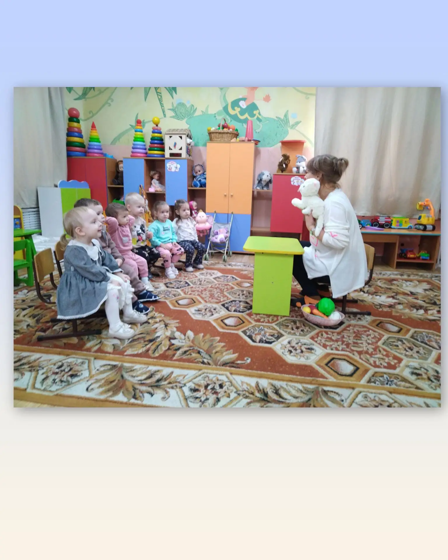 Малыши встречают гостей