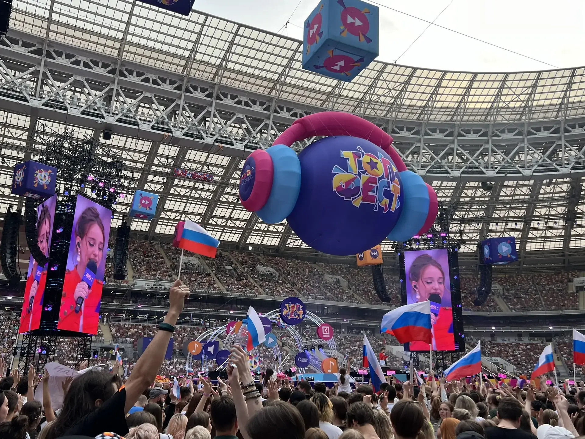👫🇷🇺Первые МОУ «Майская гимназия» совершили поистине незабываемое путешествие в столицу, став част